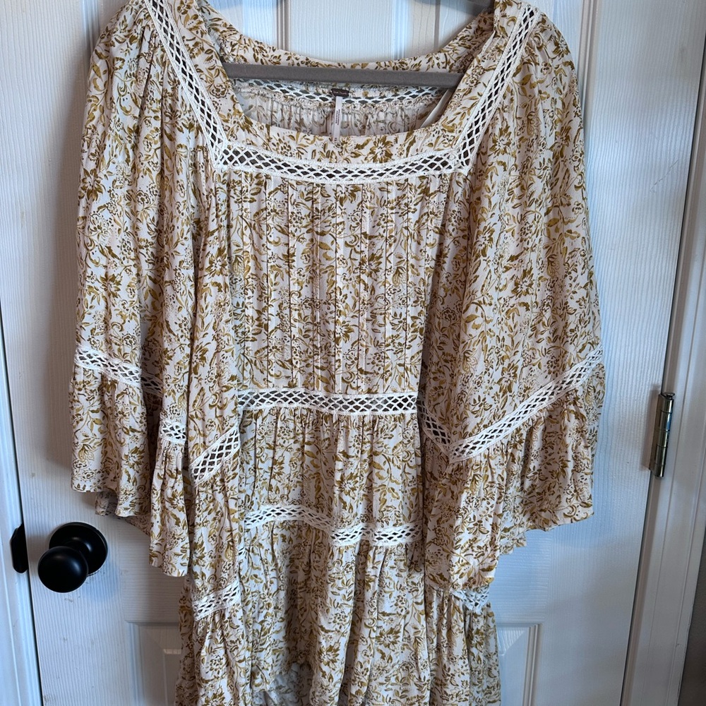 Free People Floral Blouse in Cream and Gold
